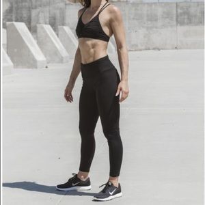 LOT OF TWO Barbell Apparel Adore Pocket Leggings